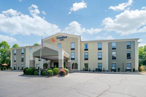 Skyland Hotel | Comfort Inn Asheville Airport