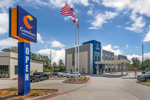 Huntsville Hotel | Comfort Inn & Suites Huntsville Near University
