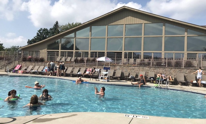 Fontana House | Comfortable single family 4 Bed 2.55 Bath in Abbey Springs , Fontana Lake Geneva