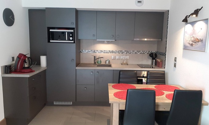 Champagny-en-Vanoise Apartment | Comfortable 2-room apartment for 4 people, rated 2*, close to the resort center