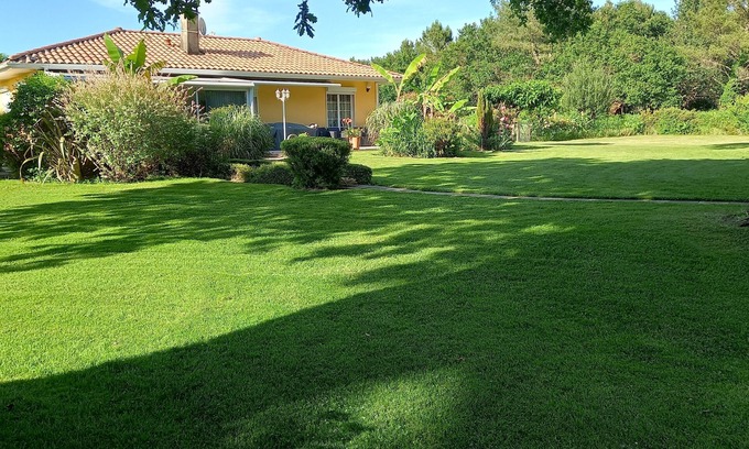 Saint-Julien-en-Born House | Comfortable house in an exceptionally quiet, leafy setting.