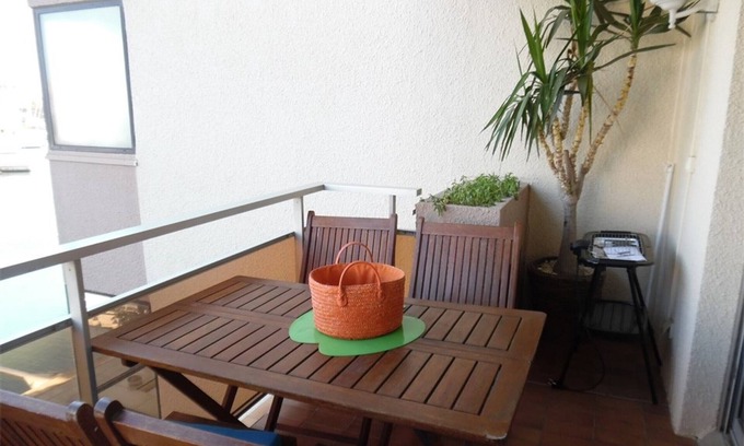 Le Port Apartment | Comfortable 2BR with balcony, private parking near beach