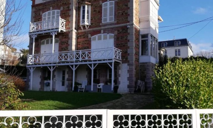 Pleneuf-Val-Andre Apartment | Comfortable apartment 50 m from the beach