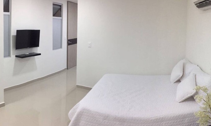 Cali House | Comfortable and pleasant apartment, near Granada and Chipichape