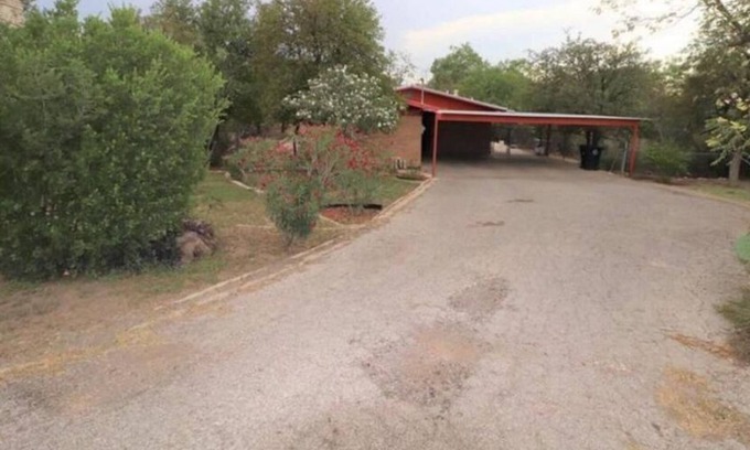 Eagle Pass House | Comfortable and Secluded Home in Quiet Area
