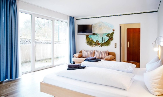 Winterberg House | Comfortable and versatile room -perfect for relaxation, work and exchange