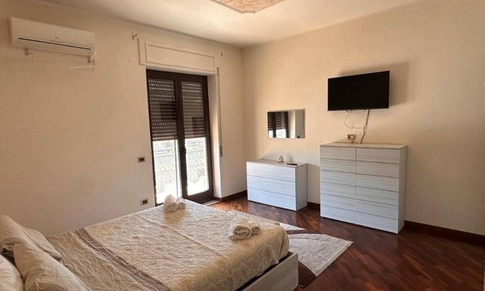 Casamarciano Apartment | Comfortable apartment with kitchen and terrace for groups of friends and families