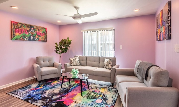 Huntsville Condo | Comfortable Condo in the Heart of Huntsville