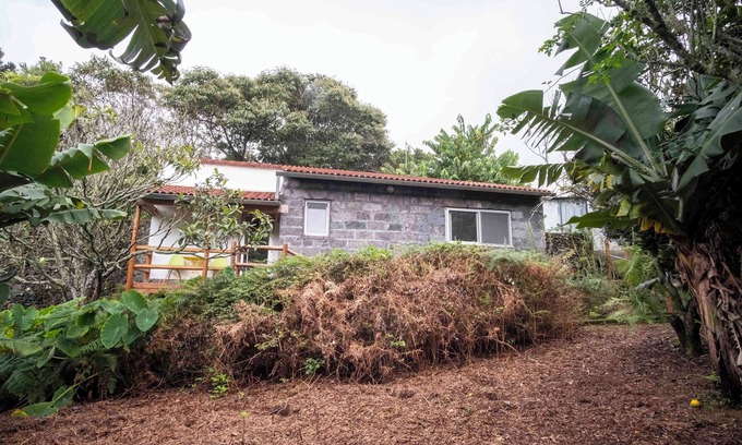 Ribeira Grande Cottage | Comfortable cottage on a small farm