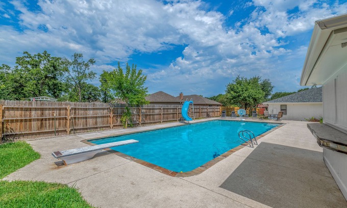 Southwood Valley House | Comfortable Escape - Pool w/Slide & Hot Tub, Great for Families & Groups