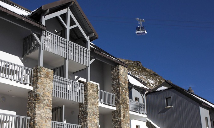 La Mongie Apartment | Comfortable apartment at the foot of the slopes, swimming pool and sauna.