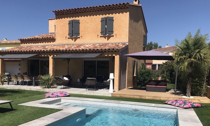 La Roque-d'Antheron House | Comfortable villa, quality equipment in La Roque d'Anthéron.