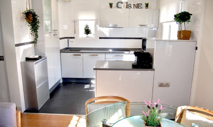 El Viso Condo | Comfortable Luxury Flat near Bernabéu Stadium