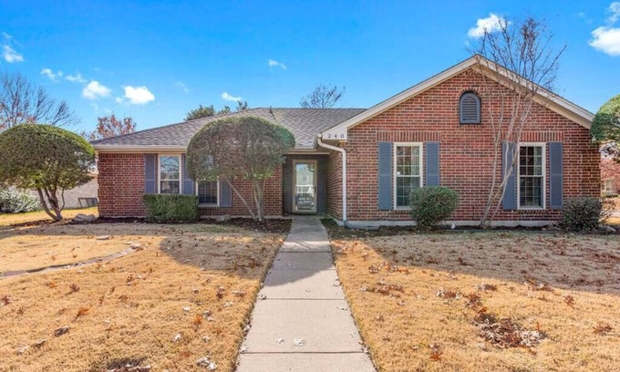 Coppell House | Comfortable & Modern Home minutes from DFW Airport
