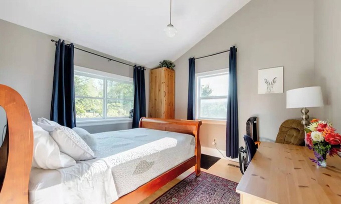 Bellingham House | Comfortable Room in our Home: S & W Windows: Hot Tub & Pool