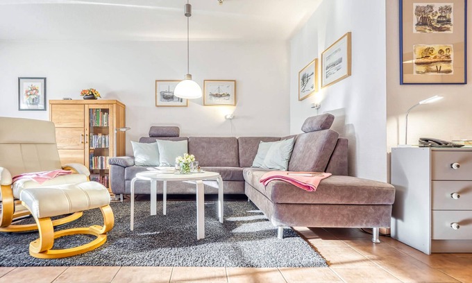 Zingst House | Comfortable terraced house in a quiet location in the vacation park!