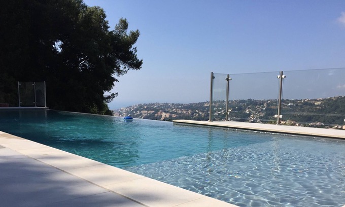 Gairaut House | Comfortable villa, with infinity pool, sea view, on the heights of Nice