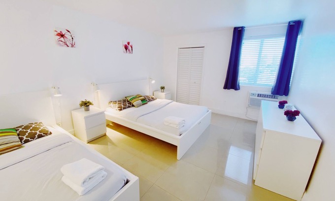 Coconut Grove Apartment | Comfy 1-Bedroom Apartment w/parking - Coconut Grove