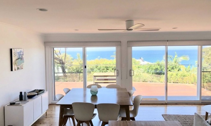 Macmasters Beach House | Comfy, completely refurbished family beach house with ocean views & walk to beac