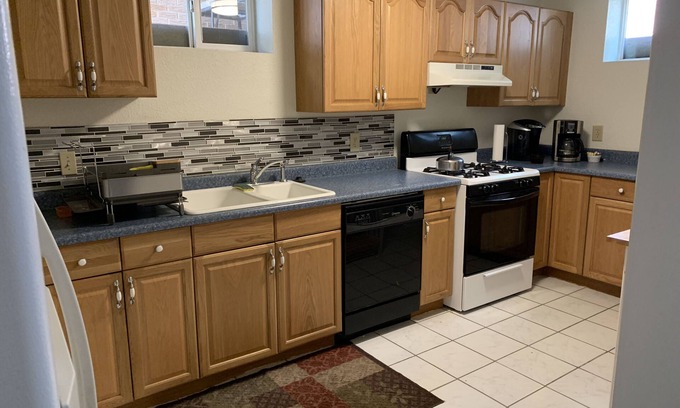 Old North End House | Comfy home; close to downtown, CO College & I-25