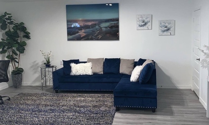 Southeast Houston House | Comfy Quarters Retreat
