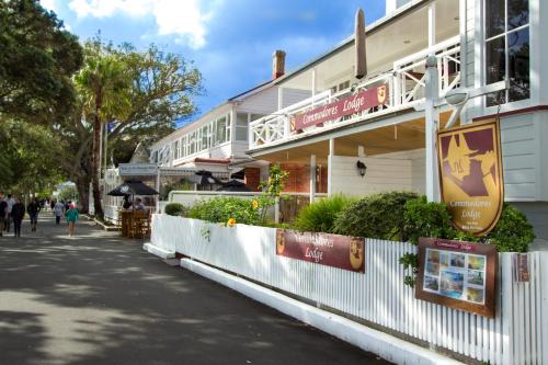 Russell Hotel | Commodores Lodge