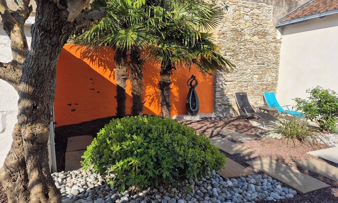 La Bernerie-en-Retz House | Completely renovated house, comfortable, close to the beach, free wi-fi access.