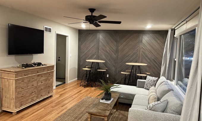 Columbia House | Completely Renovated 3 Bedroom 2.5 Bath House Centrally Located