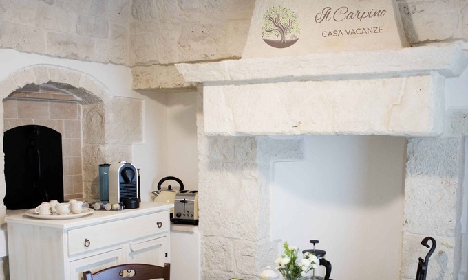 Martina Franca House | COMPLEX OF TRULLI WITH SWIMMING POOL SURROUNDED BY NATURE. GREAT LOCATION:FORNO