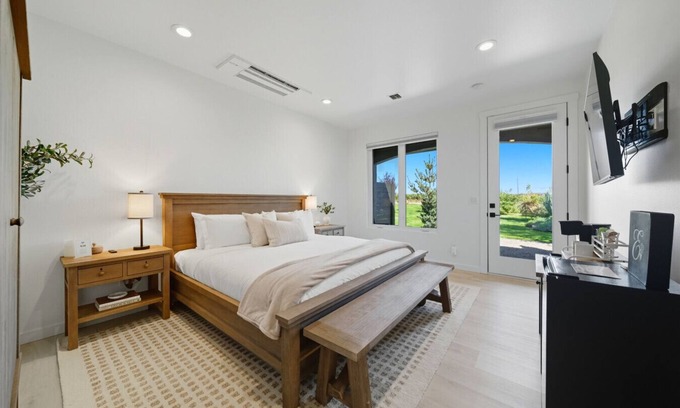 Walla Walla House | Concetta`s Suite - Private 10 Acre Vineyard