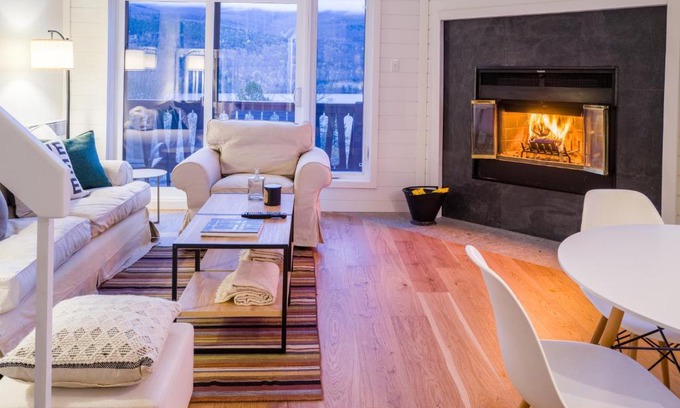 Mont-Tremblant Apartment | Condo 2BDR Mezzanine with Lake and Mountain View 469