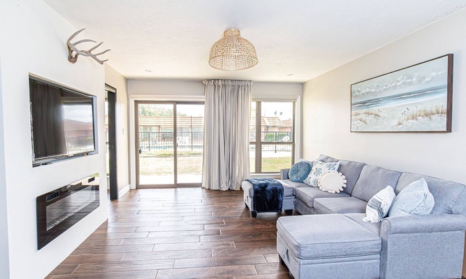 Palm Valley Condo | Condo in Harlingen, TX