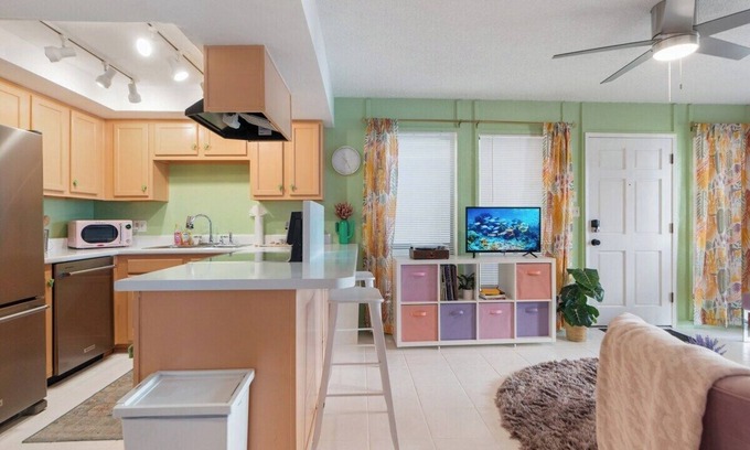 Marble Condo | Condo in Heart of Scottsdale + Amenities!
