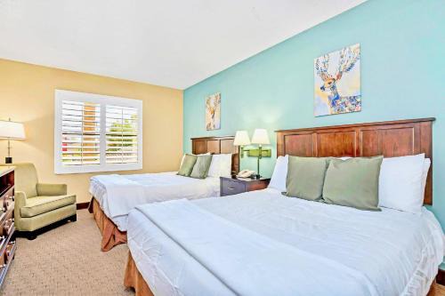 Florida Central Atlantic Coast Apartment | Condo near Universal Studios with Hot Tub and Pool