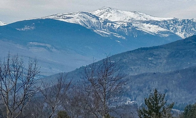 Jackson Condo | Condo with high-speed WiFi, central AC & electric fireplace