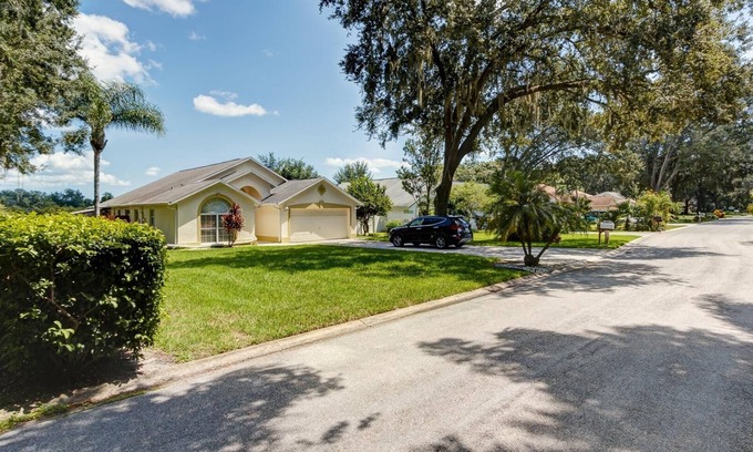 Kissimmee Villa | Conservation View - Hot Tub - Free Pool Heat - Very Private