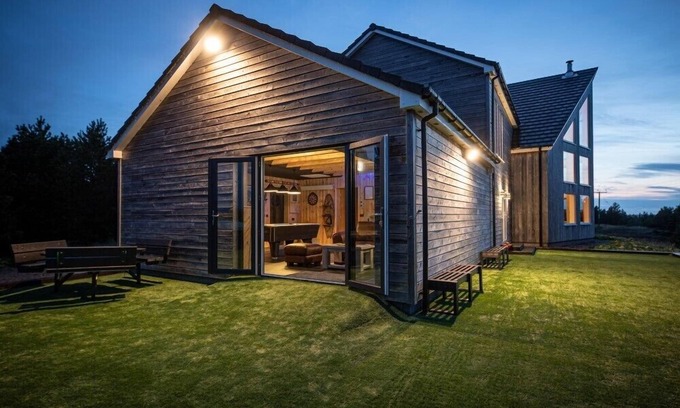 Isle of North Uist Cottage | Constant & True