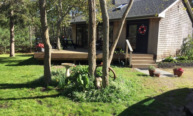 North Truro House | Contemporary 1 Bedroom Home in Wooded Setting. Close to Ocean and Bay Beaches.