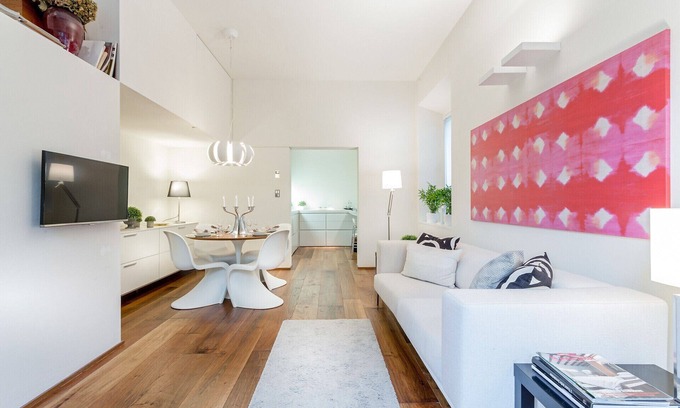 Lucca Historical Center Apartment | Contemporary Apartment with Garden and Parking