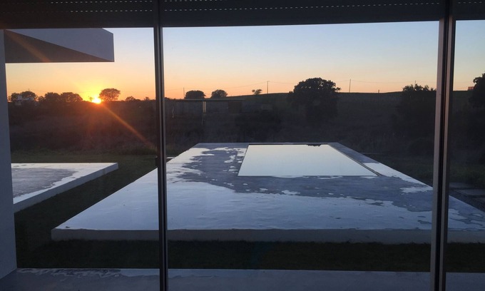 Foros de Vale de Figueira Bed & Breakfast | Contemporary architecture villa with pool