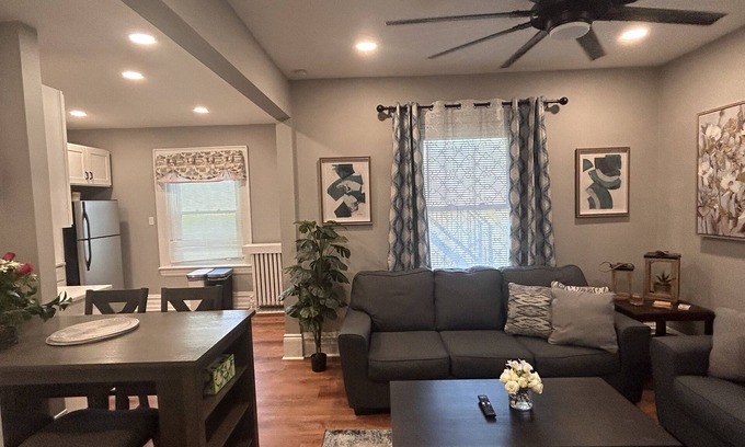 Allentown Apartment | Continental travelers suite! Spacious apartment, 5 minutes from Dorney Park !