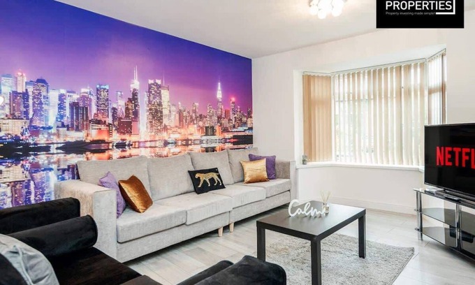 Luton Apartment | Contractors 6 Bedrooms | Garden | Wifi | Parking