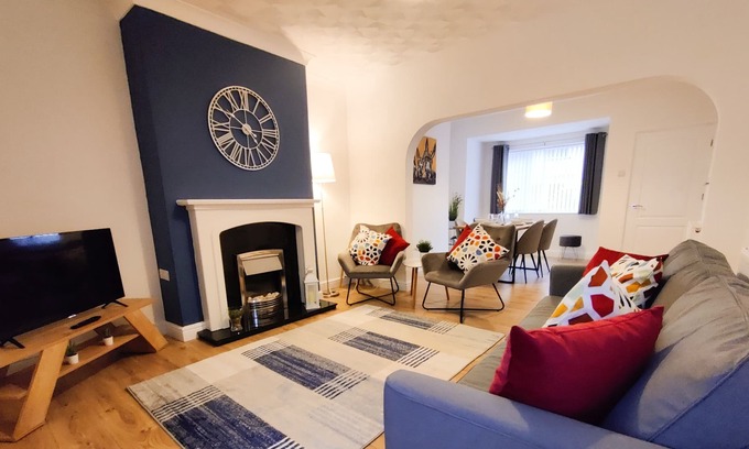 Doncaster House | Contractors-Business-Travel-Free-parking-A1&M18