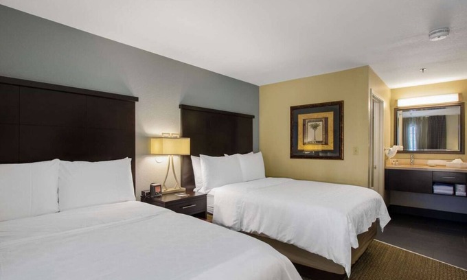 Florida Central Atlantic Coast Hotel | Convenient 2BR Suite with Full Kitchen, Pool, Close To Disney's Boardwalk!