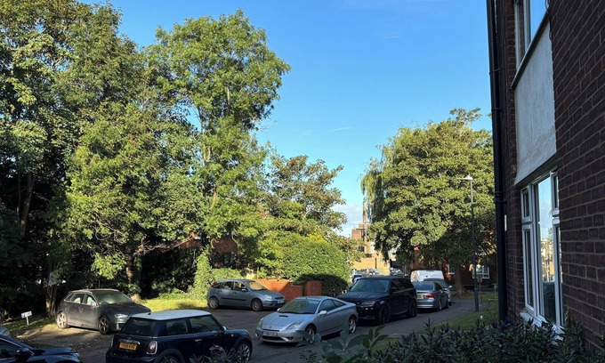 Harrow Apartment | Convenient and spacious 2 bedroom flat to rent in London.