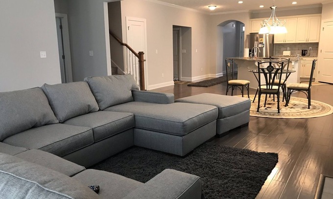 Grovetown House | Convenient Grovetown House near Fort Gordon and the Masters