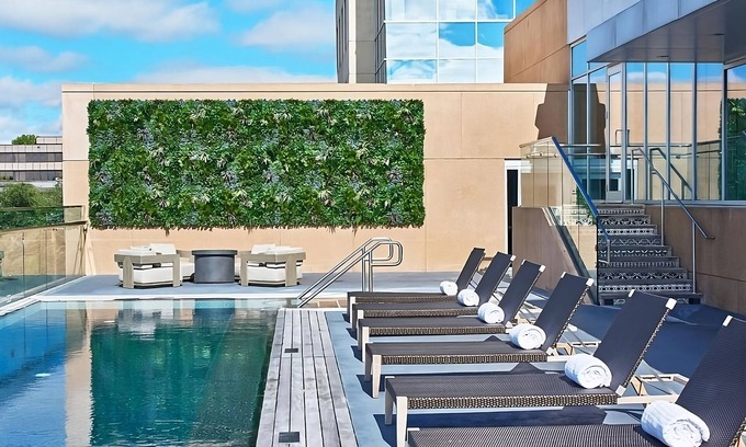 West Plaza Hotel | Convenient Stay, Superb Location! Onsite Pool, Pets Allowed, Near Crown Center