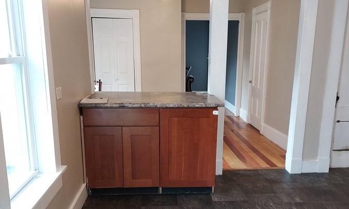 Bangor Apartment | Conveniently located, clean apartment, 5 minutes to everything!