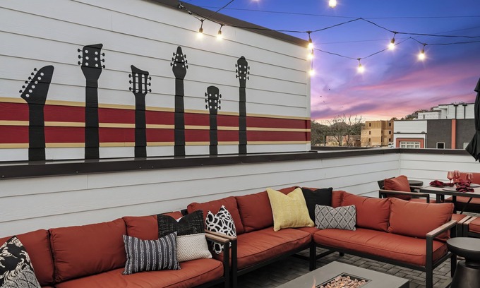 Haynes Area House | Cool 4-bedroom townhome in charming Nashville