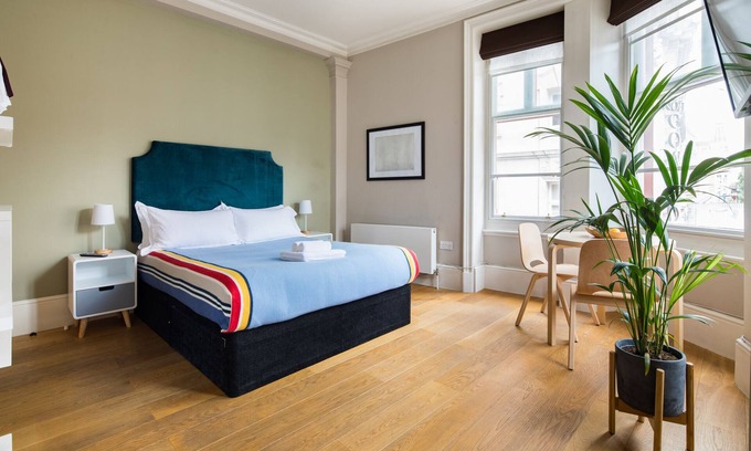 London City Centre Apartment | Cool Covent Garden Studio - Netflix & Nespresso
